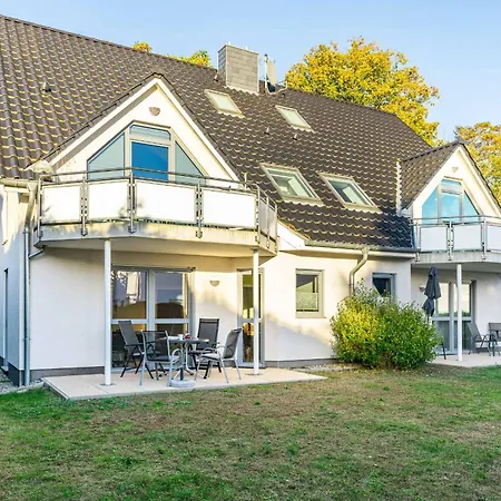 Haus Buchenweg 01 *